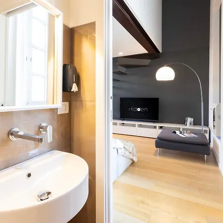 Hidden Loft Apartment
