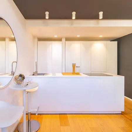 Hidden Loft Apartment *